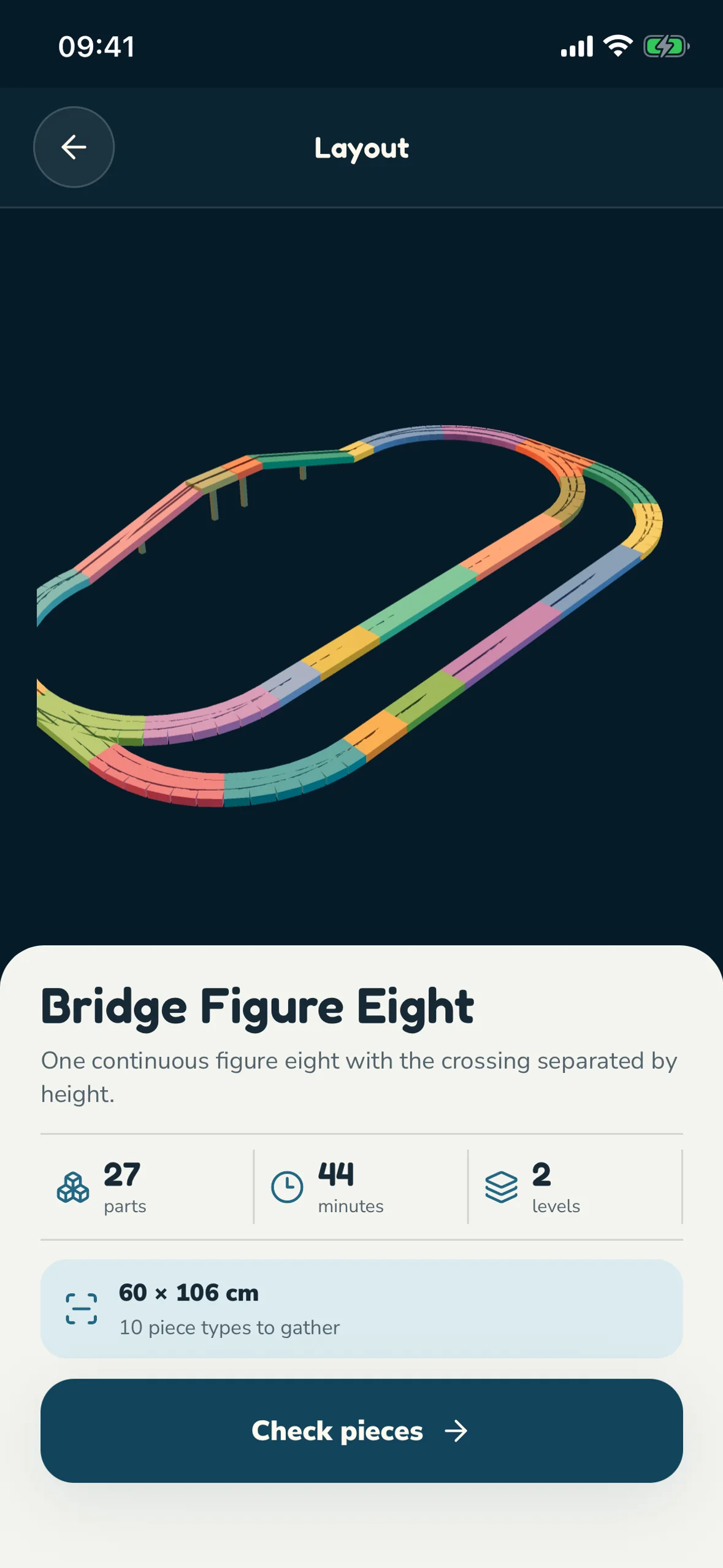 EverPieces: Train Tracks showing a full wooden track layout in 3D